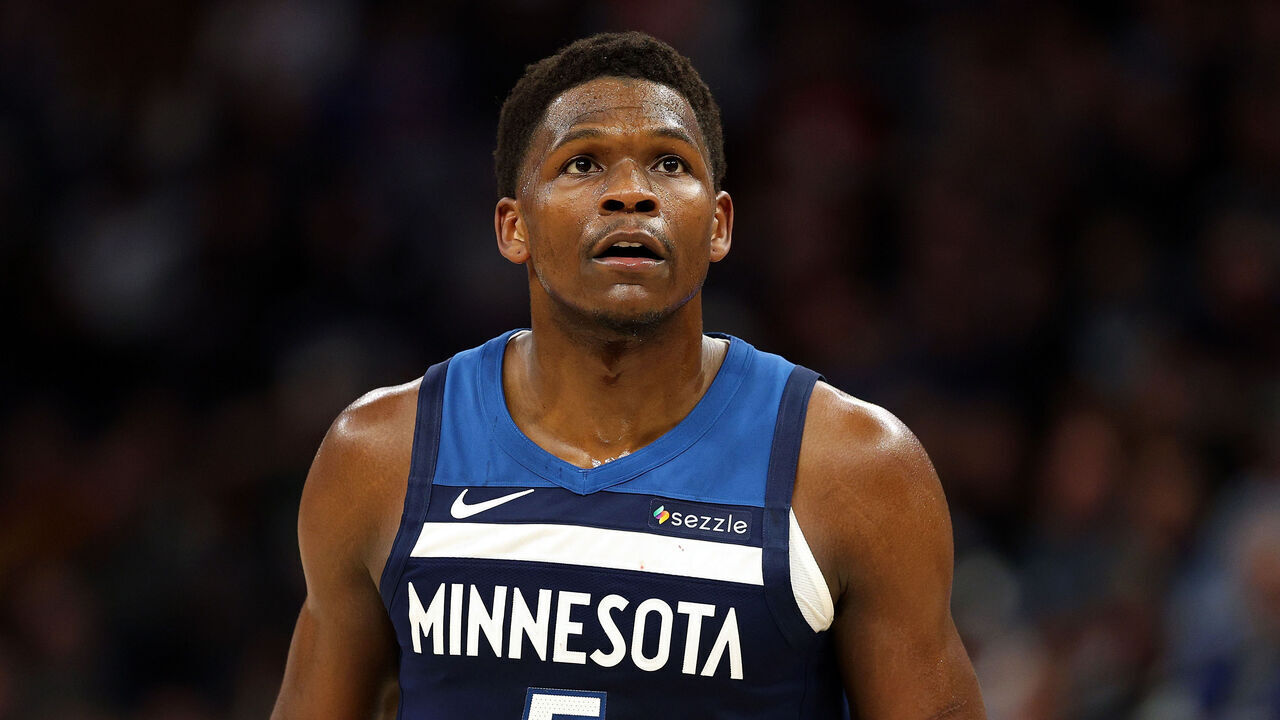 MINNEAPOLIS, MINNESOTA - JANUARY 06: Anthony Edwards #5 of the Minnesota Timberwolves looks on against the LA Clippers in the third quarter at Target Center on January 06, 2025 in Minneapolis, Minnesota. The Timberwolves defeated the Clippers 108-106.