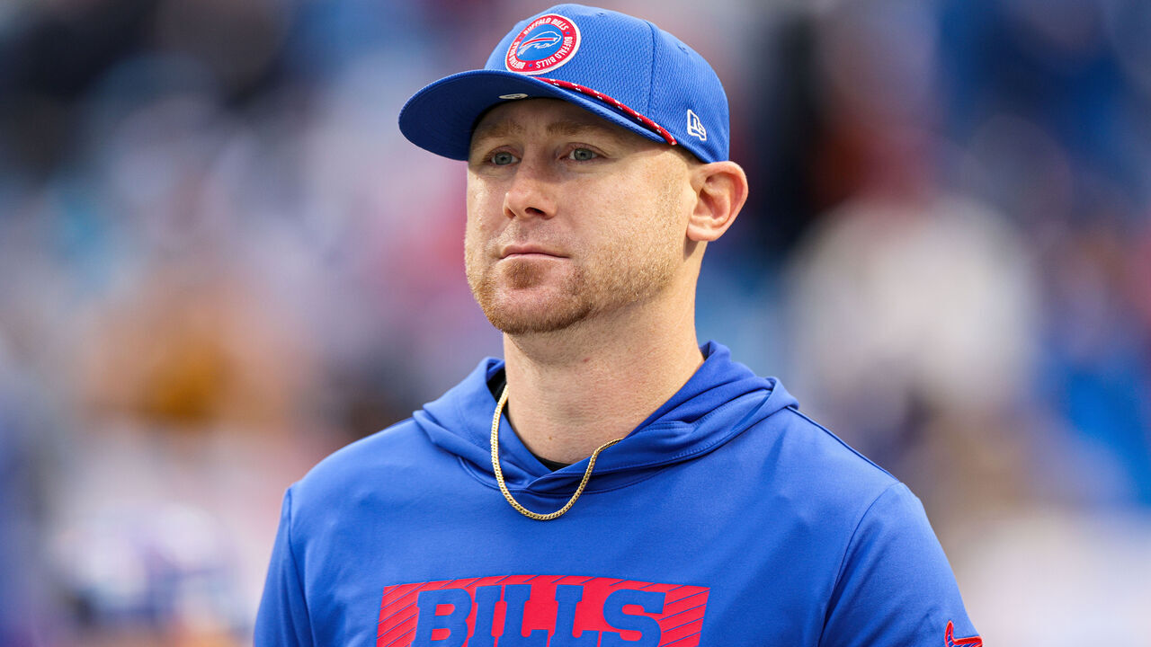 ORCHARD PARK, NEW YORK - DECEMBER 29: Offensive Coordinator Joe Brady of the Buffalo Bills looks on prior to a game against the New York Jets at Highmark Stadium on December 29, 2024 in Orchard Park, New York.