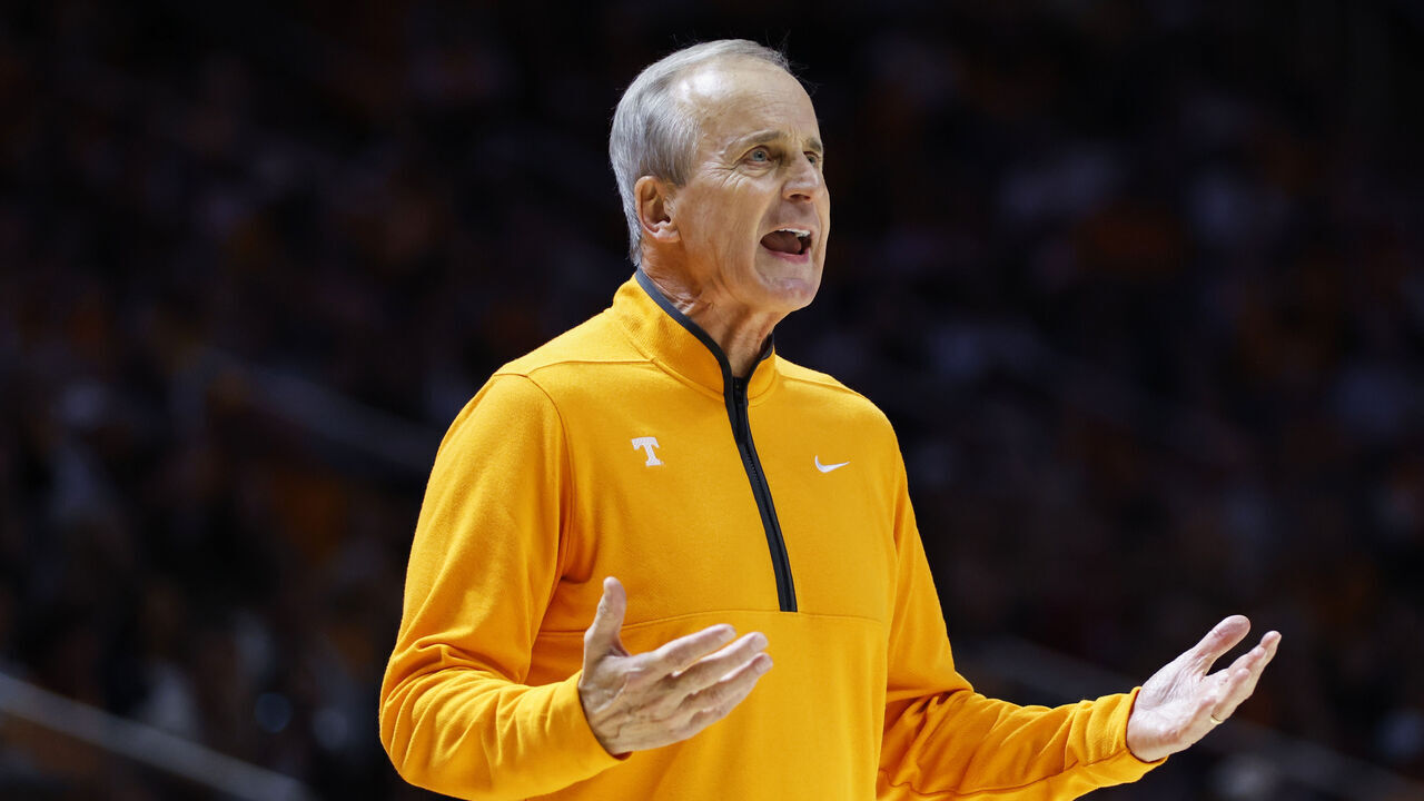 KNOXVILLE, TENNESSEE - JANUARY 04: Head Coach Rick Barnes of the Tennessee Volunteers reacts to a play during the first half of the game against the Arkansas Razorbacks at Thompson-Boling Arena on January 04, 2025 in Knoxville, Tennessee.