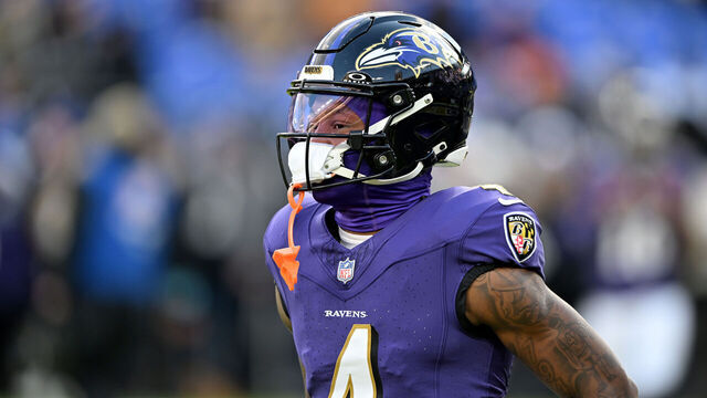 BALTIMORE, MARYLAND - JANUARY 04: Zay Flowers #4 of the Baltimore Ravens warms up before the game against the Cleveland Browns at M&T Bank Stadium on January 04, 2025 in Baltimore, Maryland.