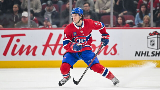 MONTREAL, CANADA - DECEMBER 05: Jake Evans #71 of the Montreal Canadiens skates during the second period against the Nashville Predators at the Bell Centre on December 5, 2024 in Montreal, Quebec, Canada. The Montreal Canadiens defeated the Nashville Predators 3-0.