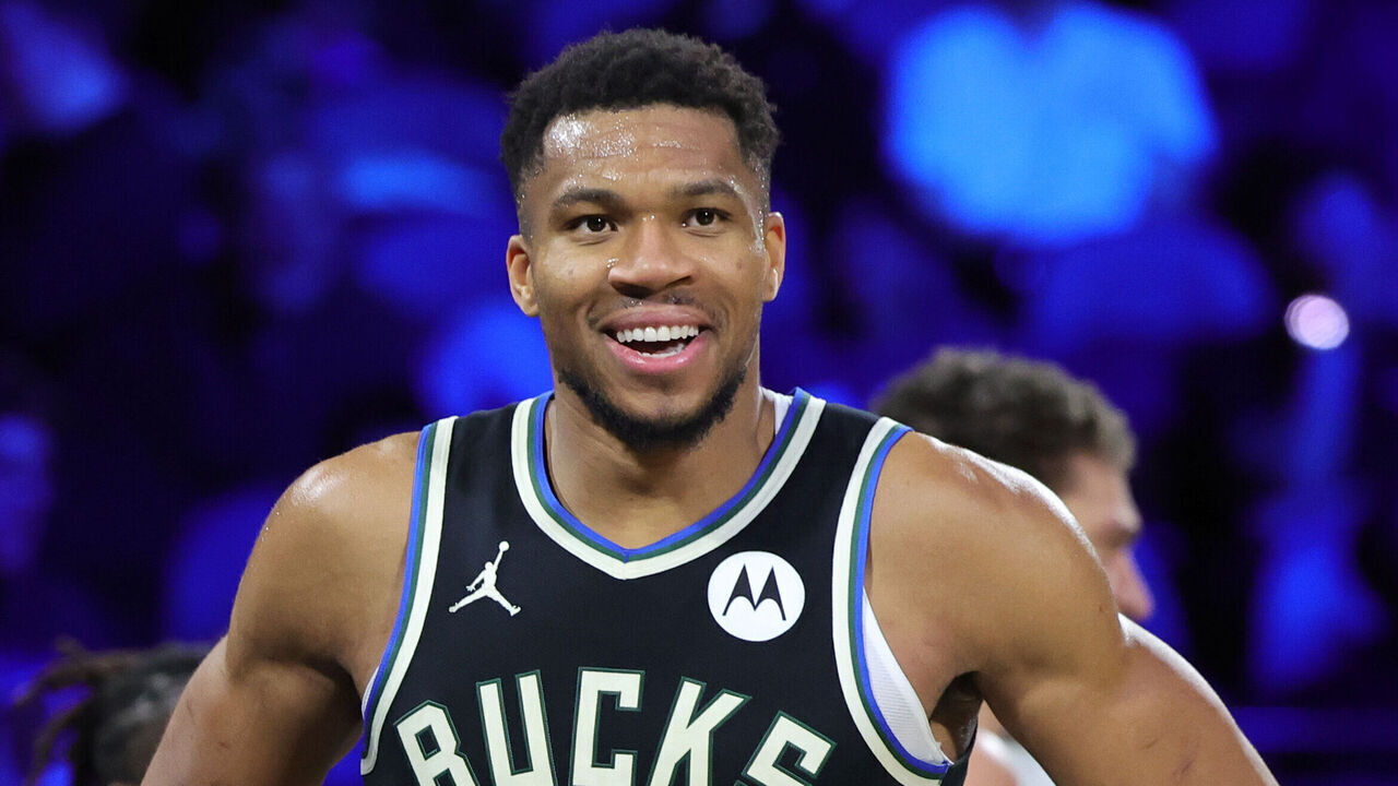 LAS VEGAS, NEVADA - DECEMBER 17: Giannis Antetokounmpo #34 of the Milwaukee Bucks smiles after he checked out late in the fourth quarter of the championship game of the Emirates NBA Cup against the Oklahoma City Thunder at T-Mobile Arena on December 17, 2024 in Las Vegas, Nevada. The Bucks defeated the Thunder 97-81.