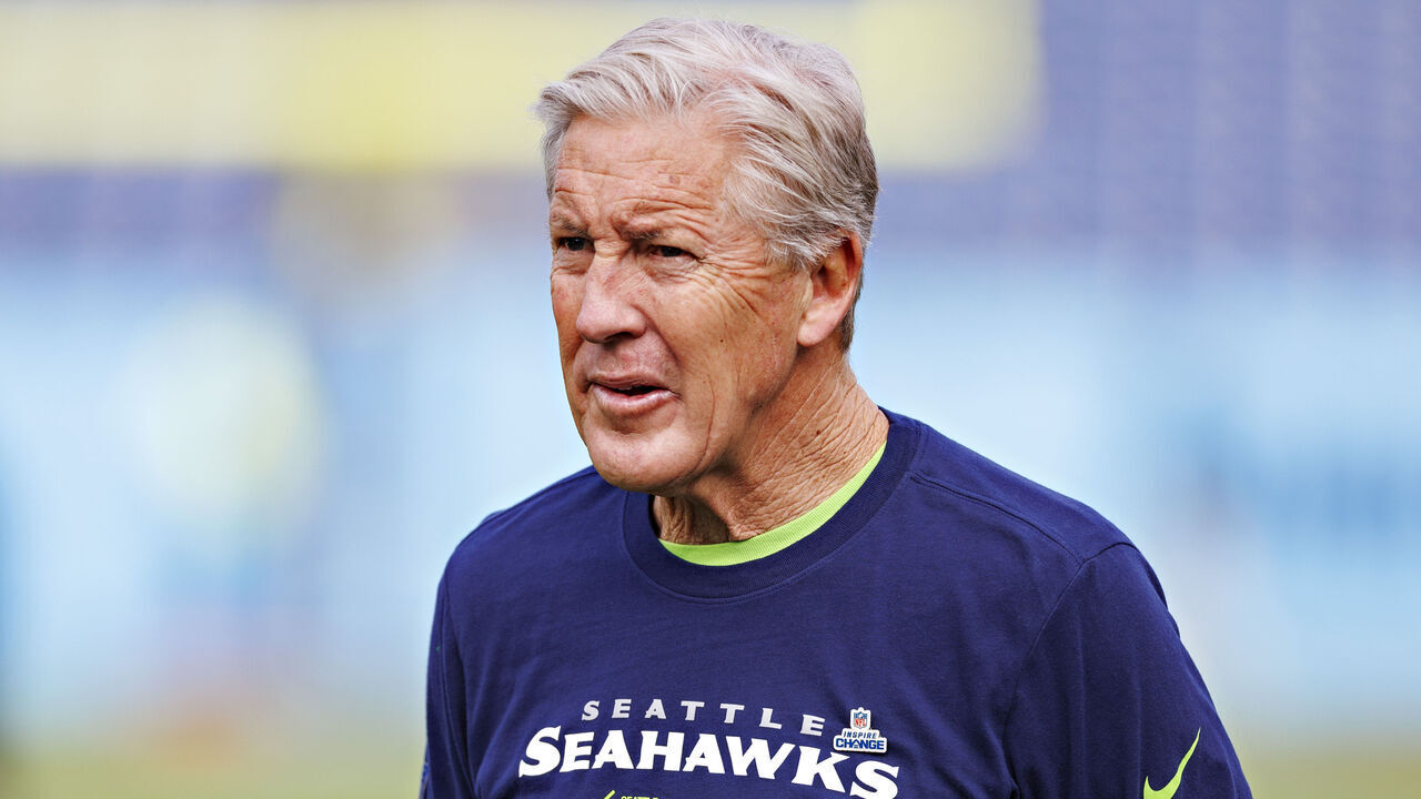 NASHVILLE, TENNESSEE - DECEMBER 24: Head Coach Pete Carroll of the Seattle Seahawks on the field before the game against the Tennessee Titans at Nissan Stadium on December 24, 2023 in Nashville, Tennessee. The Seahawks defeated the Titans 20-17.