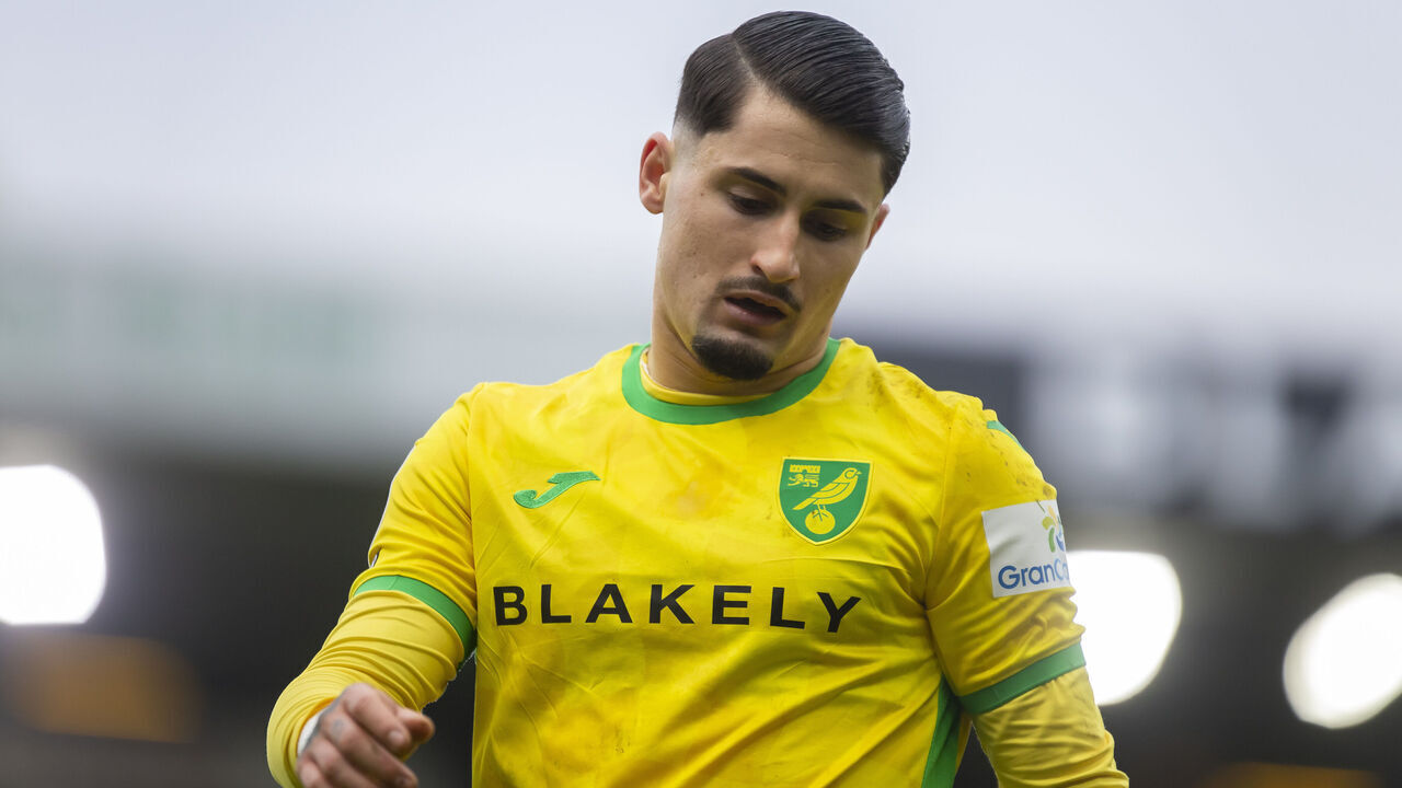 Borja Sainz of Norwich City participates in the Sky Bet Championship match between Norwich City and Queens Park Rangers at Carrow Road in Norwich, England, on December 29, 2024.