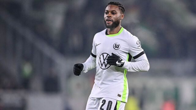 Freiburg, Germany - December 13: Ridle Baku of VfL Wolfsburg looks on during the Bundesliga match between SC Freiburg and VfL Wolfsburg at Europa-Park Stadium on December 13, 2024 in Freiburg, Germany.