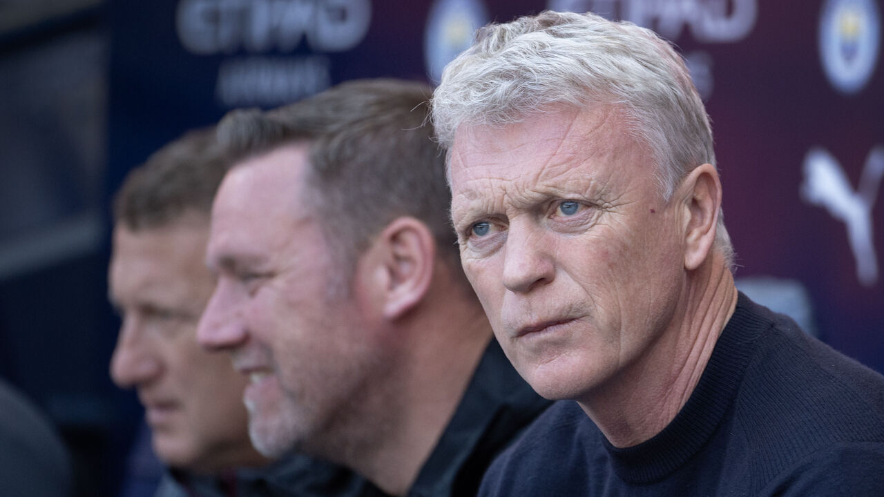 MANCHESTER, ENGLAND - MAY 19: West Ham United manager David Moyes before during the Premier League match between Manchester City and West Ham United at Etihad Stadium on May 19, 2024 in Manchester, England.