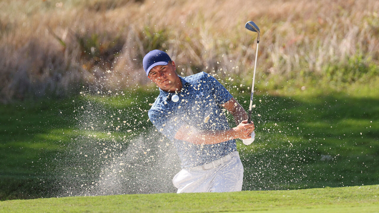MEMPHIS, TENNESSEE - AUGUST 16: Jordan Spieth of the United States plays a shot from a bunker on the first hole during the second round of the FedEx St. Jude Championship at TPC Southwind on August 16, 2024 in Memphis, Tennessee.