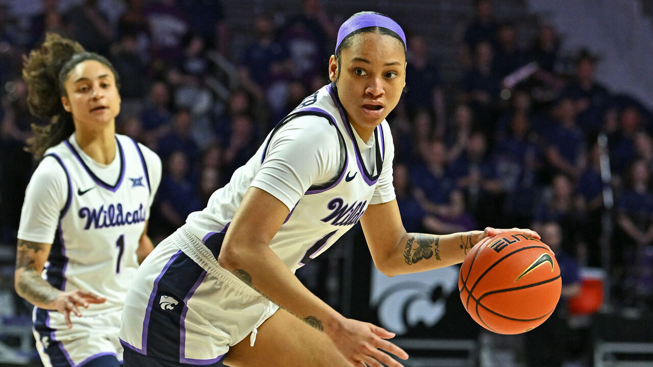 MANHATTAN, KS - JANUARY 04: Temira Poindexter #2 of the Kansas State Wildcats dribbles the ball against the Texas Tech Red Raiders in the second half at Bramlage Coliseum on January 4, 2025 in Manhattan, Kansas.