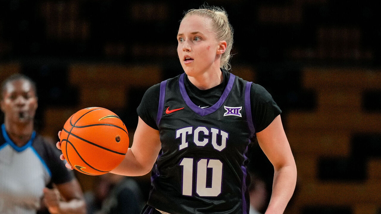 ORLANDO, FL - DECEMBER 21: TCU Horned Frogs guard Hailey Van Lith (10) dribbles ahead during a game between TCU Horned Frogs and the UCF Knights on December 21, 2024 at Addition Financial Arena in Orlando, Fl