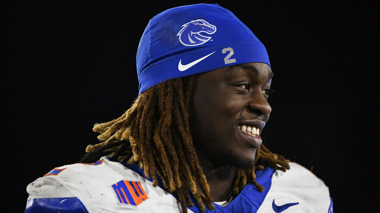 SAN JOSE, CALIFORNIA - NOVEMBER 16: Ashton Jeanty #2 of the Boise State Broncos looks on after their win over the San Jose State Spartans at CEFCU Stadium on November 16, 2024 in San Jose, California.