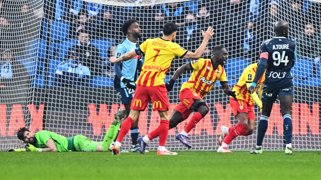 Lens' Colombian defender #03 Deiver Machado (C) celebrates after scoring his team's second goal during the French L1 football match between Le Havre AC and RC Lens at The Stade Oceane in Le Havre, north-western France, on January 12, 2025.