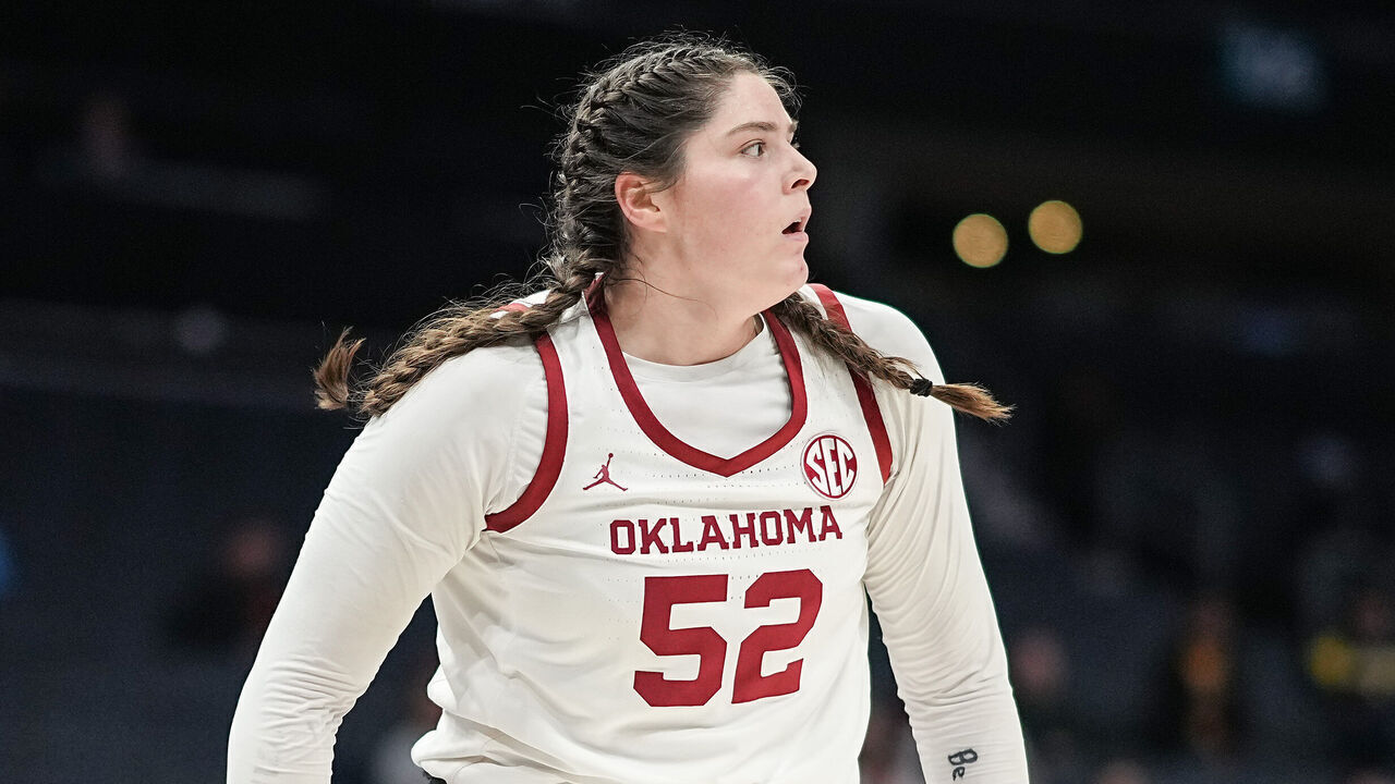 CHARLOTTE, NORTH CAROLINA - DECEMBER 17: Raegan Beers #52 of the Oklahoma Sooners looks on in the second half of her game against the Michigan Wolverines during the Jumpman Invitational at Spectrum Center on December 17, 2024 in Charlotte, North Carolina.