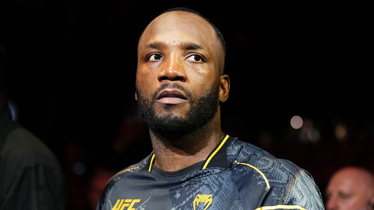 MANCHESTER, ENGLAND - JULY 27: Leon Edwards of Jamaica prepares to face Belal Muhammad in the UFC welterweight championship bout during the UFC 304 event at Co-op Live on July 27, 2024 in Manchester, England.