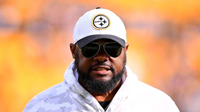 PITTSBURGH, PENNSYLVANIA - NOVEMBER 17: Head coach Mike Tomlin of the Pittsburgh Steelers looks on during the game against the Baltimore Ravens at Acrisure Stadium on November 17, 2024 in Pittsburgh, Pennsylvania.