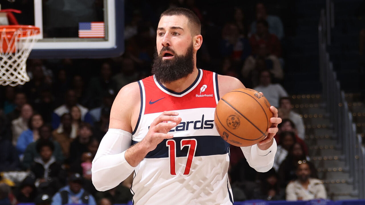WASHINGTON, DC - JANUARY 12: Jonas Valanciunas #17 of the Washington Wizards handles the ball during the game against the Oklahoma City Thunder on January 12, 2025 at Capital One Arena in Washington, DC. Mandatory Copyright Notice: Copyright 2025 NBAE