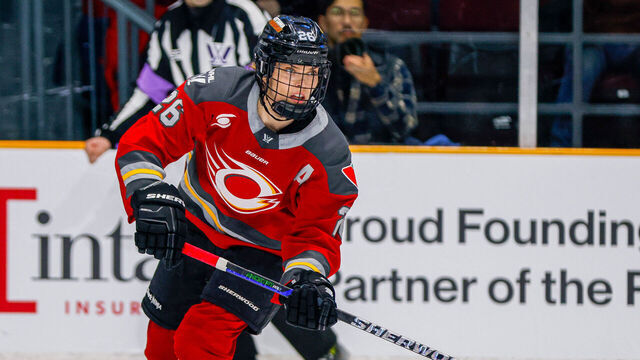 Report: Charge's Clark sets PWHL single-season salary record