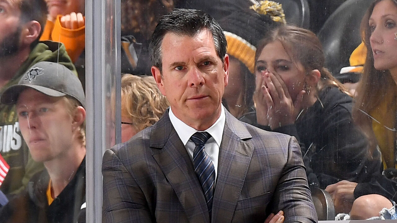 PITTSBURGH, PA - NOVEMBER 11: Mike Sullivan of the Pittsburgh Penguins looks on against the Dallas Stars at PPG PAINTS Arena on November 11, 2024 in Pittsburgh, Pennsylvania.