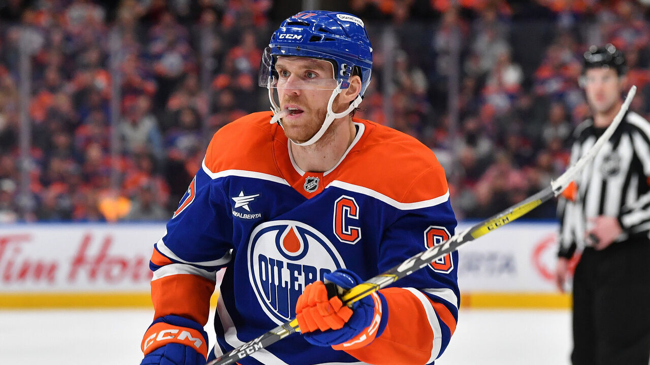 EDMONTON, CANADA - JANUARY 13: Connor McDavid #97 of the Edmonton Oilers in action during the game against the Los Angeles Kings at Rogers Place on January 13, 2025, in Edmonton, Alberta, Canada.
