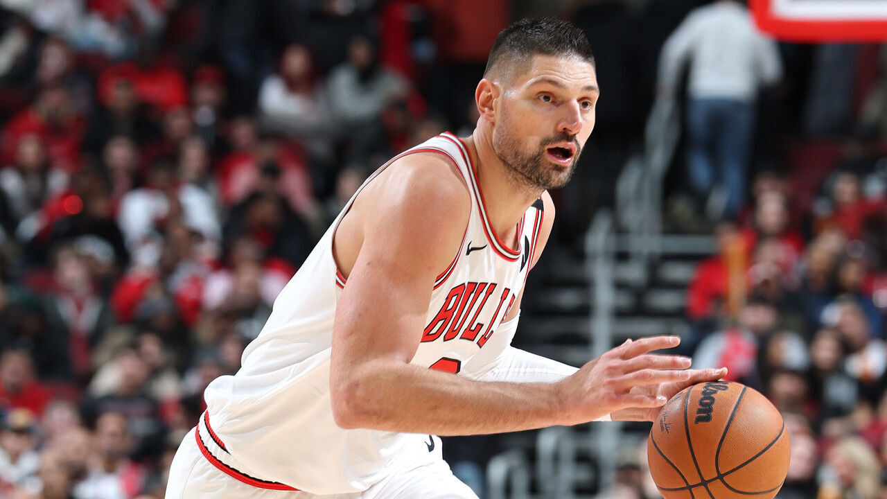 CHICAGO, IL - JANUARY 15: Nikola Vucevic #9 of the Chicago Bulls handles the ball during the game against the Atlanta Hawks on January 15, 2025 at United Center in Chicago, Illinois. Mandatory Copyright Notice: Copyright 2025 NBAE