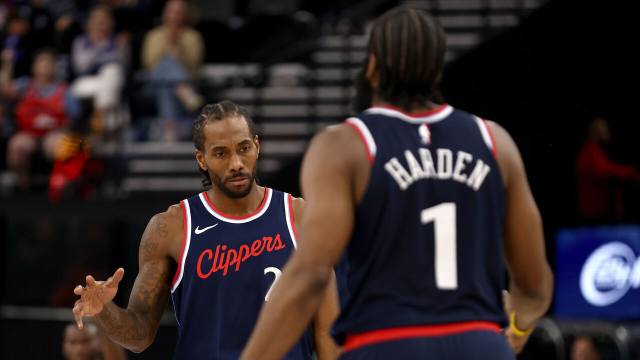 INGLEWOOD, CALIFORNIA - JANUARY 15: Kawhi Leonard #2 and James Harden #1 of the Los Angeles Clippers celebrate a basket during the third quarter against the Brooklyn Nets at Intuit Dome on January 15, 2025 in Inglewood, California. NOTE TO USER: User expressly acknowledges and agrees that, by downloading and/or using this Photograph, user is consenting to the terms and conditions of the Getty Images License Agreement.