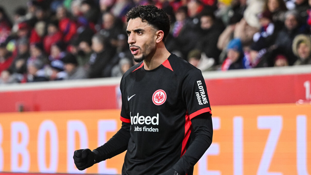 Heidenheim, Germany - December 1: Omar Marmoush of Eintracht Frankfurt celebrates after scoring his team's first goal during the Bundesliga match between 1. FC Heidenheim 1846 and Eintracht Frankfurt at Voith Arena on December 1, 2024 in Heidenheim, Germany.