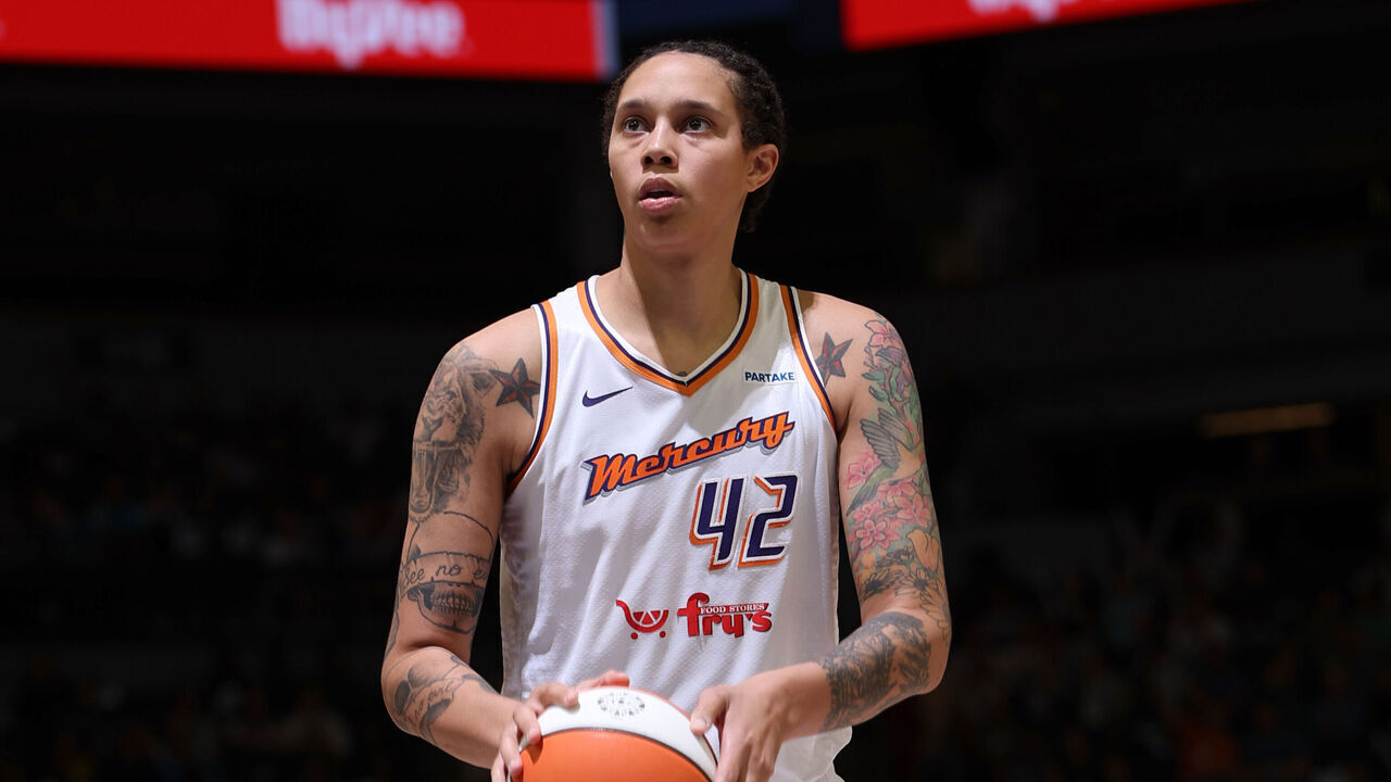 MINNEAPOLIS, MN - SEPTEMBER 25: Brittney Griner #42 of the Phoenix Mercury shoots a free throw during the game during round one game two of the 2024 WNBA Playoffs on September 25, 2024 at Target Center in Minneapolis, Minnesota. Mandatory Copyright Notice: Copyright 2024 NBAE