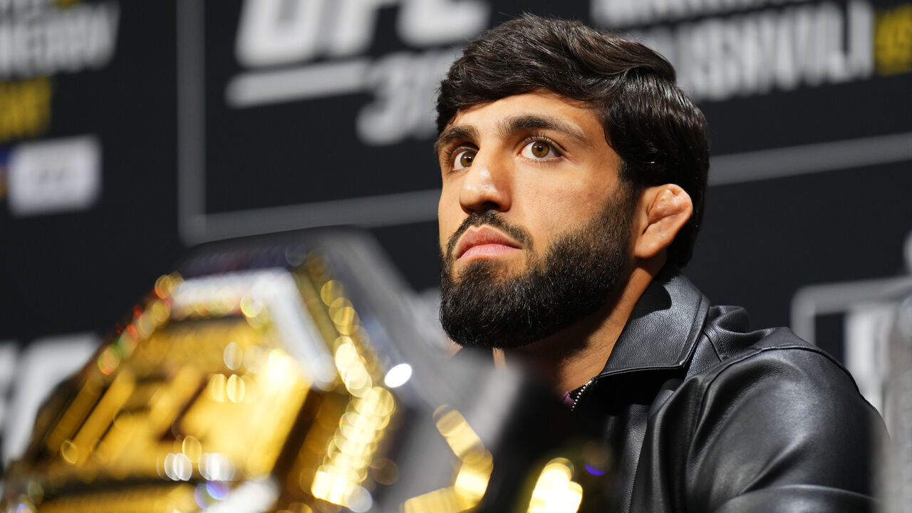INGLEWOOD, CALIFORNIA - JANUARY 16: Arman Tsarukyan of Georgia is seen on stage during the UFC 311 press conference at Intuit Dome on January 16, 2025 in Inglewood, California.