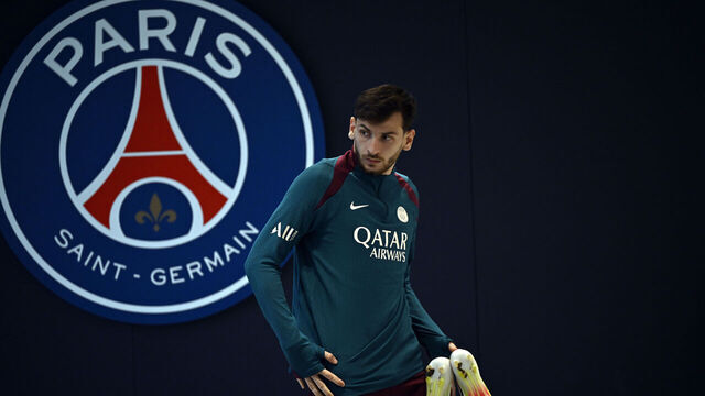 PARIS, FRANCE - JANUARY 18: Khvicha Kvaratskhelia looks on before a Paris Saint-Germain training session at Campus PSG on January 18, 2025 in Paris, France.