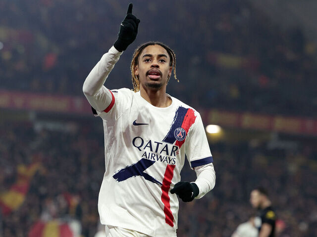 Barcola strikes as PSG fight back to beat Lens | theScore.com
