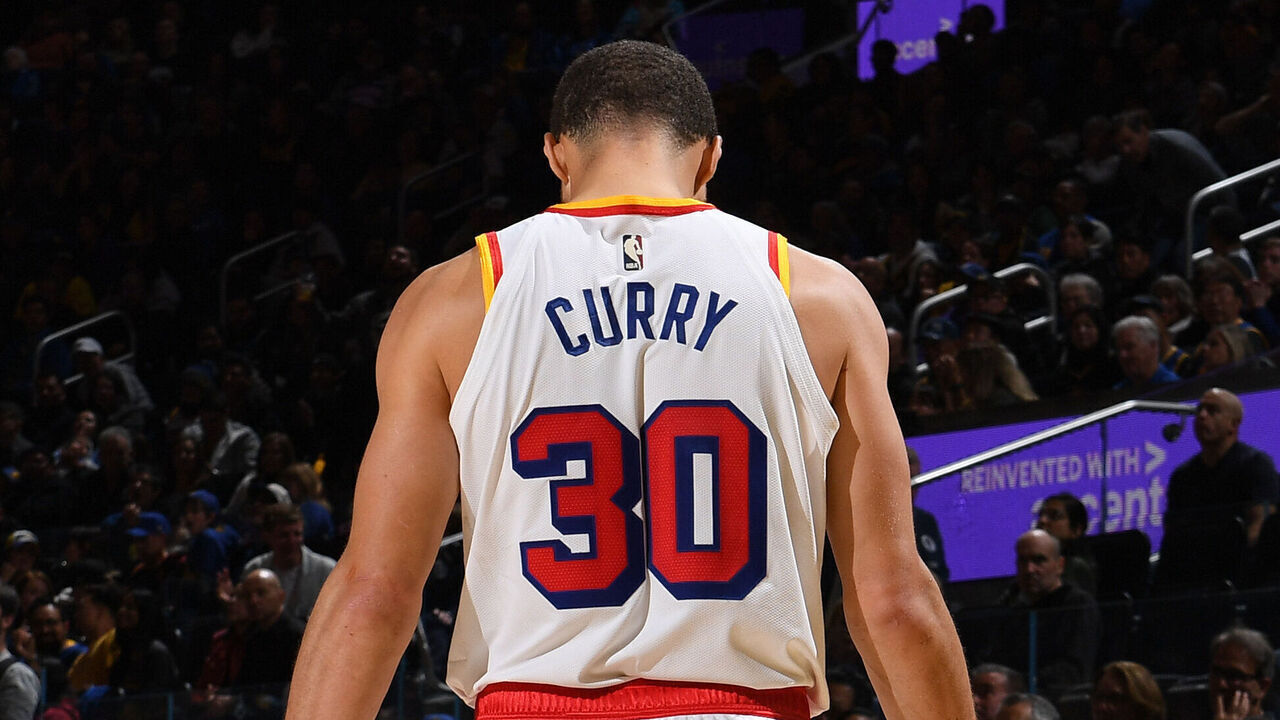 SAN FRANCISCO, CA - JANUARY 18: Stephen Curry #30 of the Golden State Warriors looks on during the game against the Washington Wizards on January 18, 2025 at Chase Center in San Francisco, California. NOTE TO USER: User expressly acknowledges and agrees that, by downloading and or using this photograph, user is consenting to the terms and conditions of Getty Images License Agreement. Mandatory Copyright Notice: Copyright 2025 NBAE