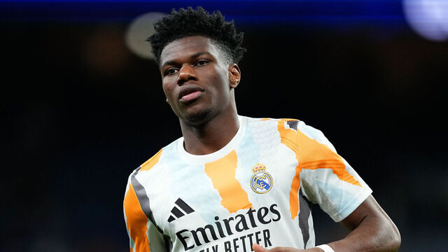 MADRID, SPAIN - JANUARY 16: MADRID, SPAIN - JANUARY 16: Aurelien Tchouameni of Real Madrid warms up before the Spanish Cup, Copa del Rey, round of 16 football match played between Real Madrid and RC Celta de Vigo at Santiago Bernabeu stadium on January 16, 2025, in Madrid, Spain.