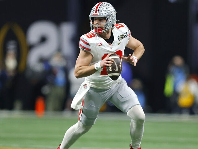 Howard goes to Steelers in 6th round after leading Ohio State to title | theScore.com