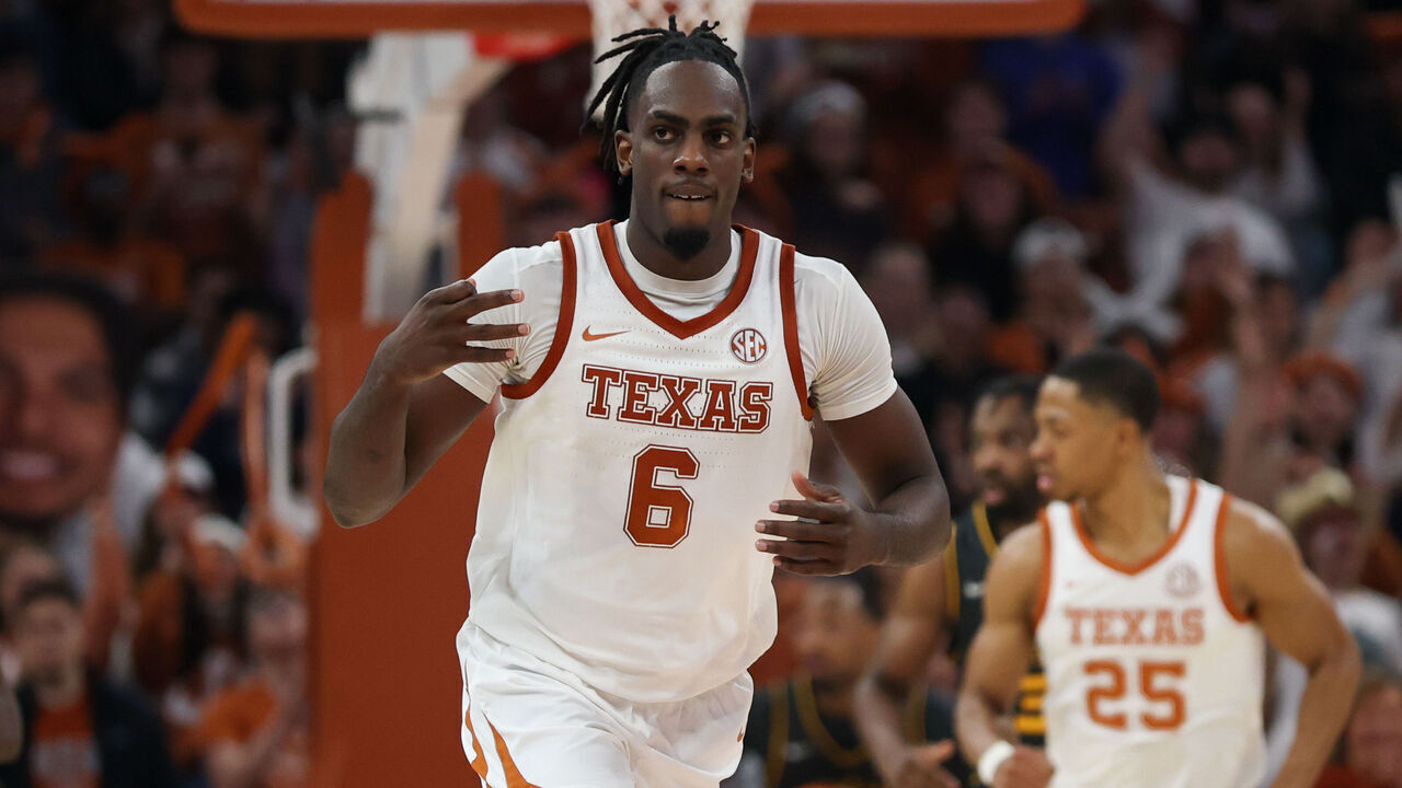 AUSTIN, TX - JANUARY 21: Texas Longhorns forward Arthur Kaluma (6) holds up the three point sign after making a three point basket during the SEC college basketball game between Texas Longhorns and Missouri Tigers on January 21, 2025, at Moody Center in Austin, Texas.