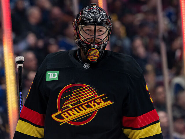 VANCOUVER, BC - JANUARY 21: Vancouver Canucks goaltender Thatcher Demko (35) waits for a face off during the second period of an NHL game between the Buffalo Sabres and the Vancouver Canucks on Tuesday, January 21, 2025 at Rogers Arena in Vancouver, B.C.