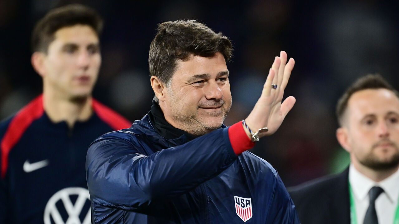 ORLANDO, FLORIDA - JANUARY 22: Head coach Mauricio Pochettino of the United States waves to fans prior to a game against the Costa Rica at Inter&Co Stadium on January 22, 2025 in Orlando, Florida.