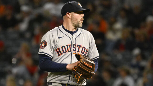 ANAHEIM, CALIFORNIA - JUNE 8: Ryan Pressly #55 of the Houston Astros pitches against the Los Angeles Angels at Angel Stadium of Anaheim on June 8, 2024 in Anaheim, California.