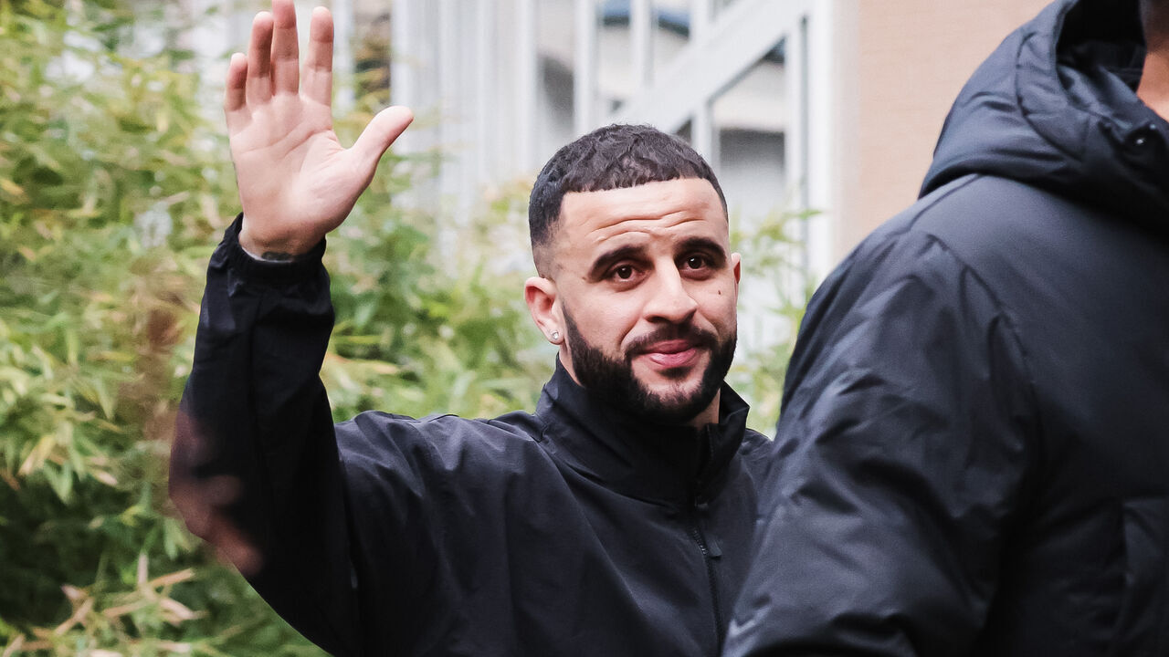 Kyle Walker arrives at La Madonnina Clinic for a medical check-up before the contract signing for A.C. Milan in Milan, Italy, on January 23, 2025.