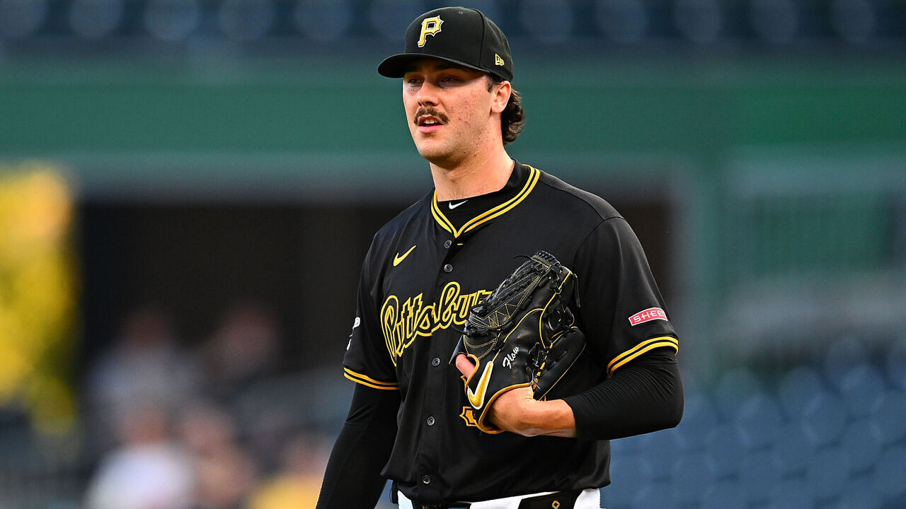 PITTSBURGH, PENNSYLVANIA - AUGUST 22: Paul Skenes #30 of the Pittsburgh Pirates in action during the game against the Cincinnati Reds at PNC Park on August 22, 2024 in Pittsburgh, Pennsylvania.