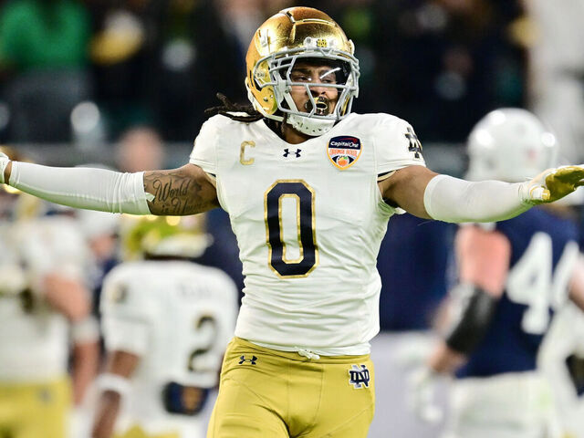 Falcons select Notre Dame's Watts 96th overall | theScore.com