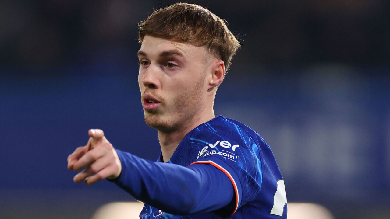 LONDON, ENGLAND - JANUARY 20: Cole Palmer of Chelsea during the Premier League match between Chelsea FC and Wolverhampton Wanderers FC at Stamford Bridge on January 20, 2025 in London, England.