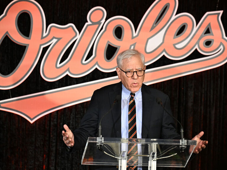 Orioles owner Rubenstein: 'I wish' MLB had salary cap | theScore.com