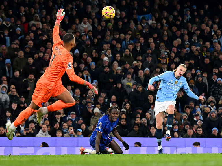 Watch: Haaland capitalizes on latest blunder by Chelsea's Sanchez Watch: Haaland capitalizes on latest blunder by Chelsea's Sanchez
