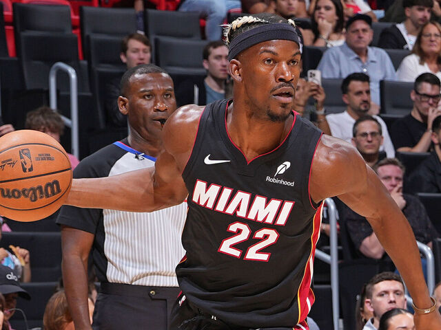 MIAMI, FL - JANURARY 19: Jimmy Butler #22 of the Miami Heat dribbles the ball during the game against the San Antonio Spurs on January 19, 2025 at Kaseya Center in Miami, Florida. Mandatory Copyright Notice: Copyright 2025 NBAE