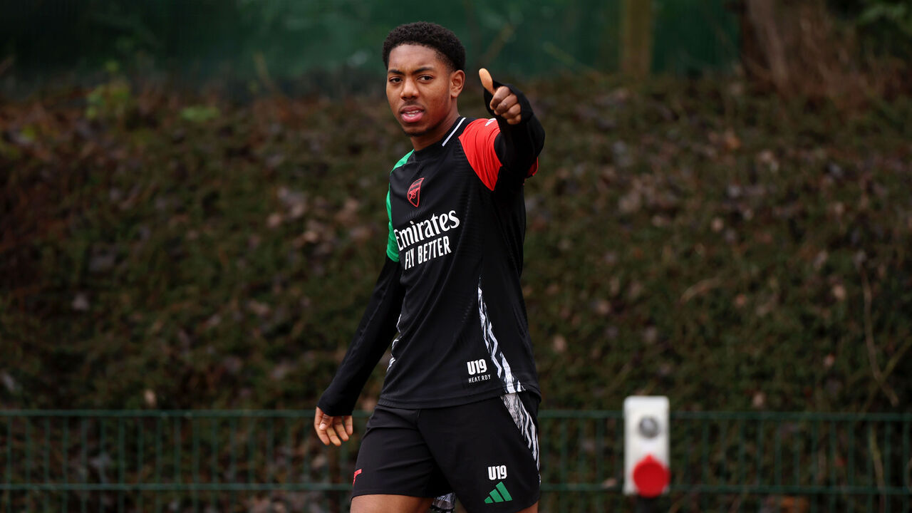 LONDON COLNEY, ENGLAND - JANUARY 28: Myles Lewis-Skelly of Arsenal during the UEFA Champions League 2024/25 League Phase MD8 training and press conference at Sobha Realty Training Centre on January 28, 2025 in London Colney, England.