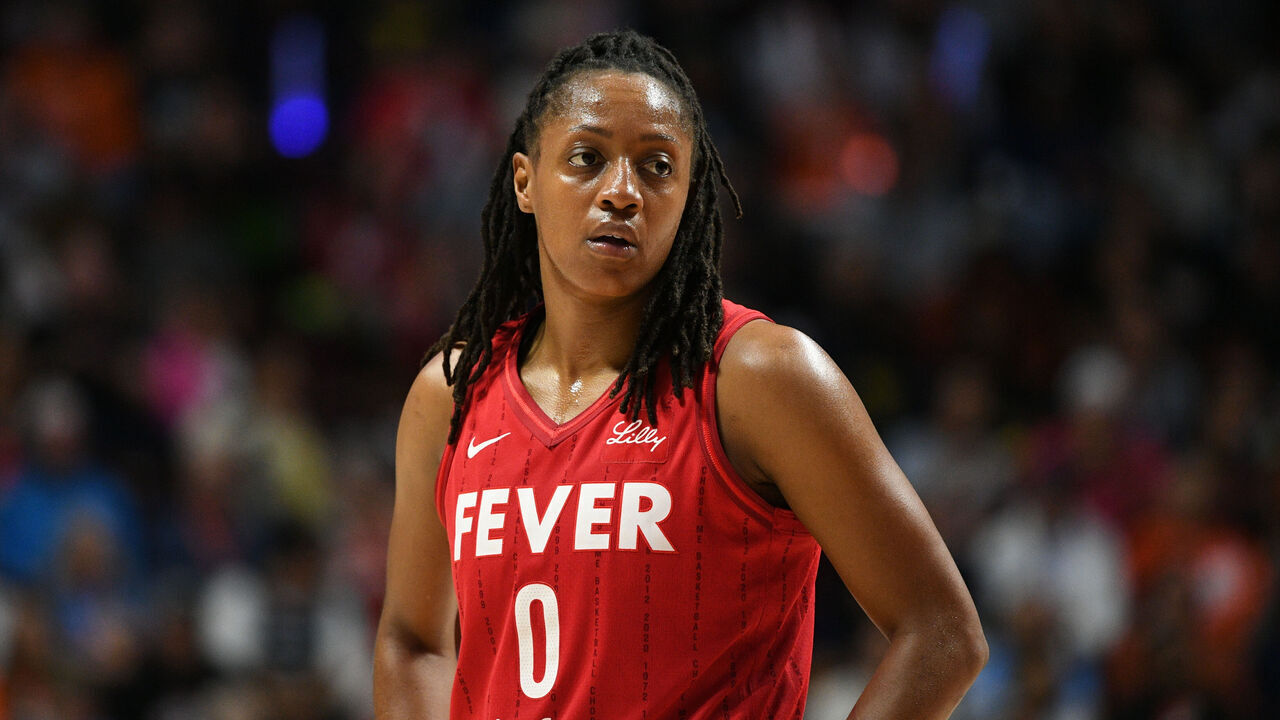 UNCASVILLE, CT - SEPTEMBER 25: Indiana Fever guard Kelsey Mitchell (0) looks on during game 2 of the first round of the WNBA Playoffs between the Indiana Fever and the Connecticut Sun on September 25, 2024, at Mohegan Sun Arena in Uncasville, CT.