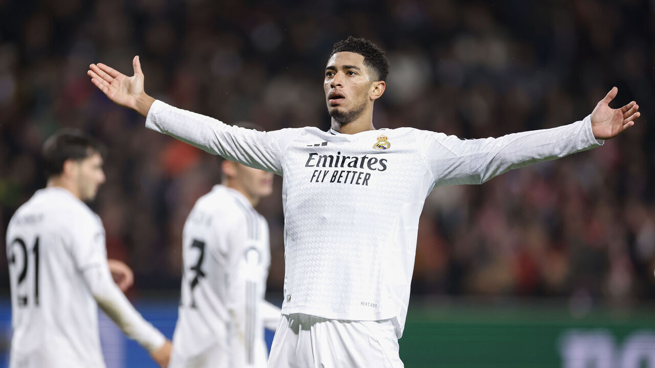 GUINGAMP, FRANCE - JANUARY 29: Jude Bellingham player of Real Madrid celebrates after scoring a goal during the UEFA Champions League 2024/25 League Phase MD8 match between Stade Brestois 29 and Real Madrid C.F. at Stade du Roudourou on January 29, 2025 in Guingamp, France.