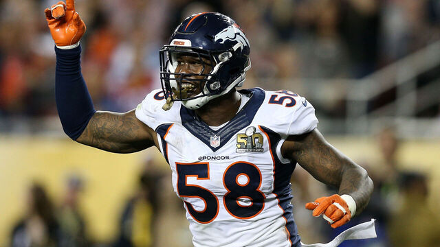 SANTA CLARA, CA - FEBRUARY 07: Von Miller #58 of the Denver Broncos reacts after a play against the Carolina Panthers in the fourth quarter during Super Bowl 50 at Levi's Stadium on February 7, 2016 in Santa Clara, California.