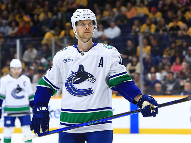 NASHVILLE, TN - JANUARY 29: Vancouver Canucks center Elias Pettersson (40) is shown during the NHL game between the Nashville Predators and Vancouver Canucks, held on January 29, 2025, at Bridgestone Arena in Nashville, Tennessee.