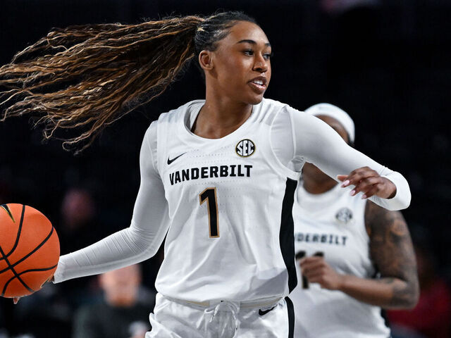 NASHVILLE, TENNESSEE - JANUARY 23: Mikayla Blakes #1 of the Vanderbilt Commodores drives towards the basket against the Arkansas Razorbacks in the second half at Vanderbilt University Memorial Gymnasium on January 23, 2025 in Nashville, Tennessee.