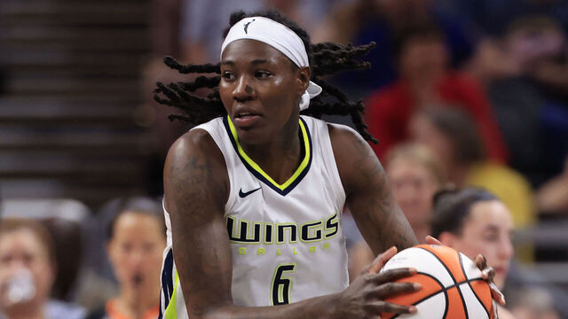 INDIANAPOLIS, INDIANA - SEPTEMBER 15: Natasha Howard #6 of the Dallas Wings makes a move against the Indiana Fever at Gainbridge Fieldhouse on September 15, 2024 in Indianapolis, Indiana.